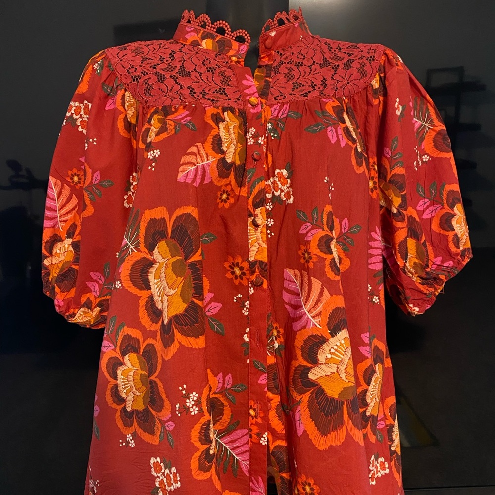 Farm Rio for Anthropologie Giustino lace detail red blouse, size small